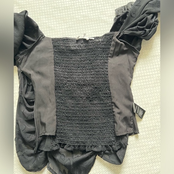 ASTR the Label Tonina Square Neck Puff Sleeve Top S - Picture 10 of 14